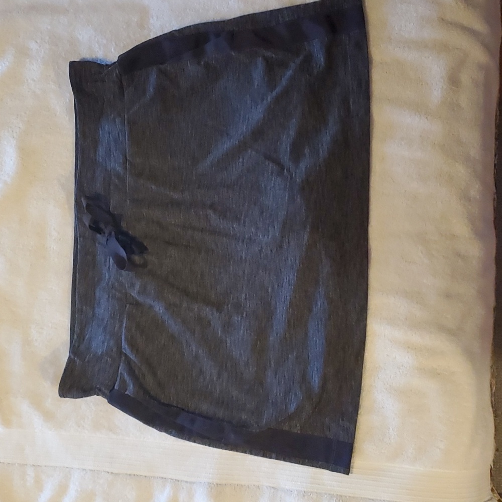 Athleta Skort XL Black Gray